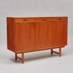 985 1499 Sideboard